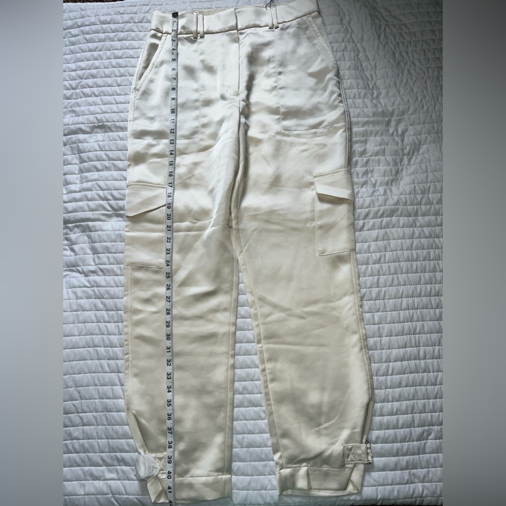 Women’s Cream Cargo Pants